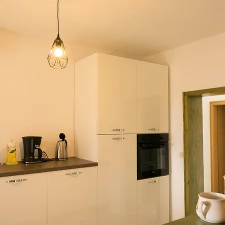 Apartman Sa Tri Spavace Sobe U Blizini Plaze Premantura